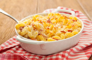 Mac and Cheese com Salame