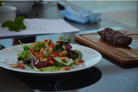 Thai Beef Salad (Salada tailandesa com mignon)