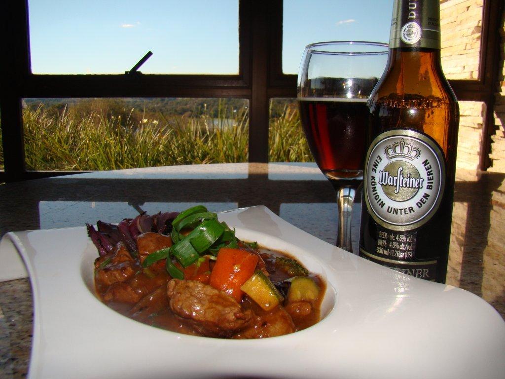 Guisado de Filé Mignon ao Dunkel do Aguativa Golf Resort