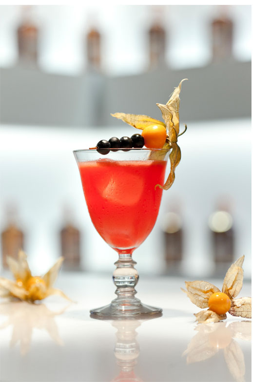 Cointreau Berry Fizz