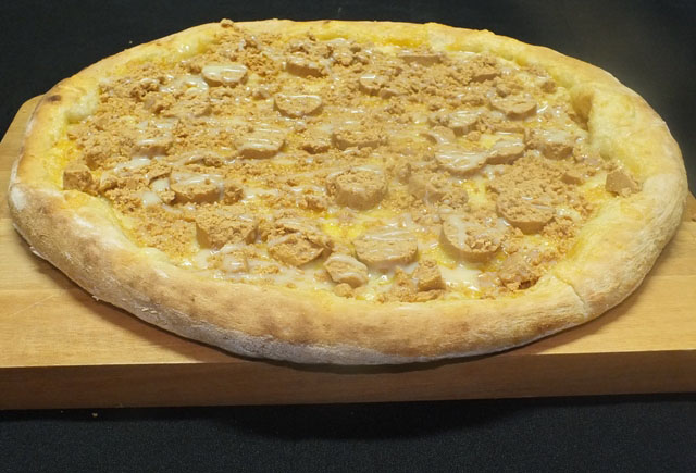 Pizza de paçoca cremosa