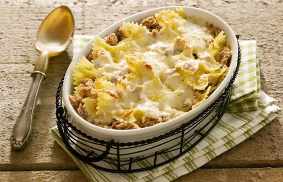 Macarrão Quatro queijos e Atum ao Forno