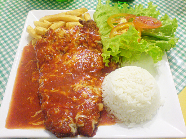 Bife à parmegiana