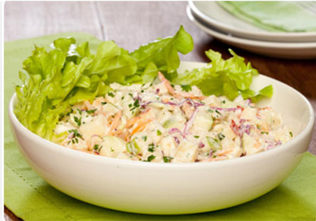 Salada fesca com creme de leite