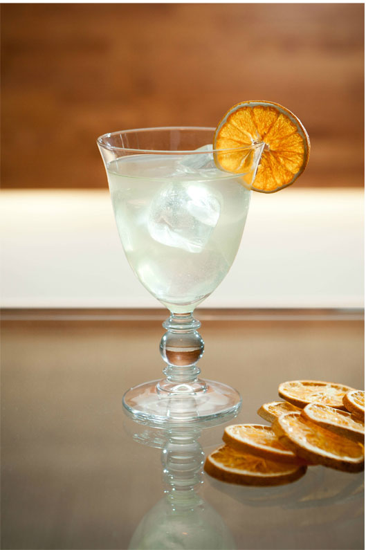 Cointreau Fizz Exotique