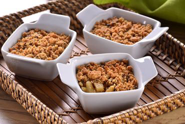 Crumble Funcional de Maçã com Biscoito Maisena