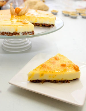 Cheesecake com calda de Physalis zero açúcar