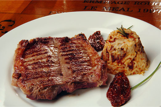 Bife de Chorizo com Risoto de Tomates Secos