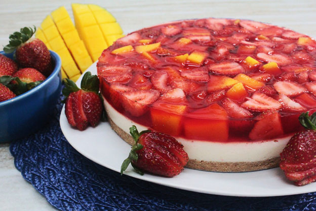 Torta Espelhada com Frutas (Zero Açúcar)